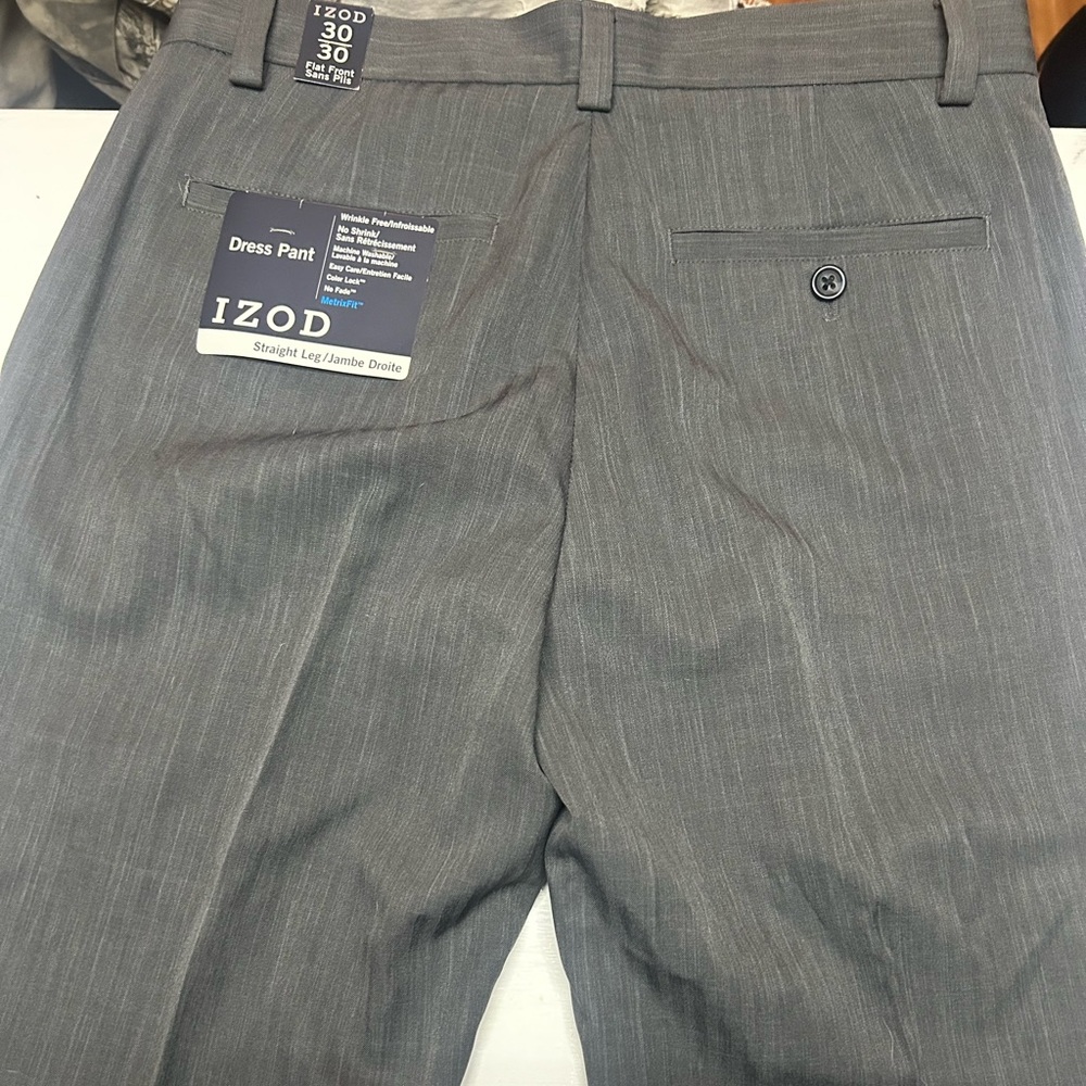 IZOD
Performance Dress Flat Front Chino Straight Pants - Grey 30x30